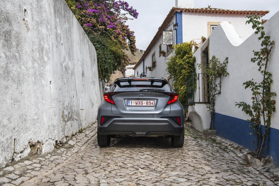  Toyota C-HR Hybrid 2019 года  (WW) (фото 129 из 174)